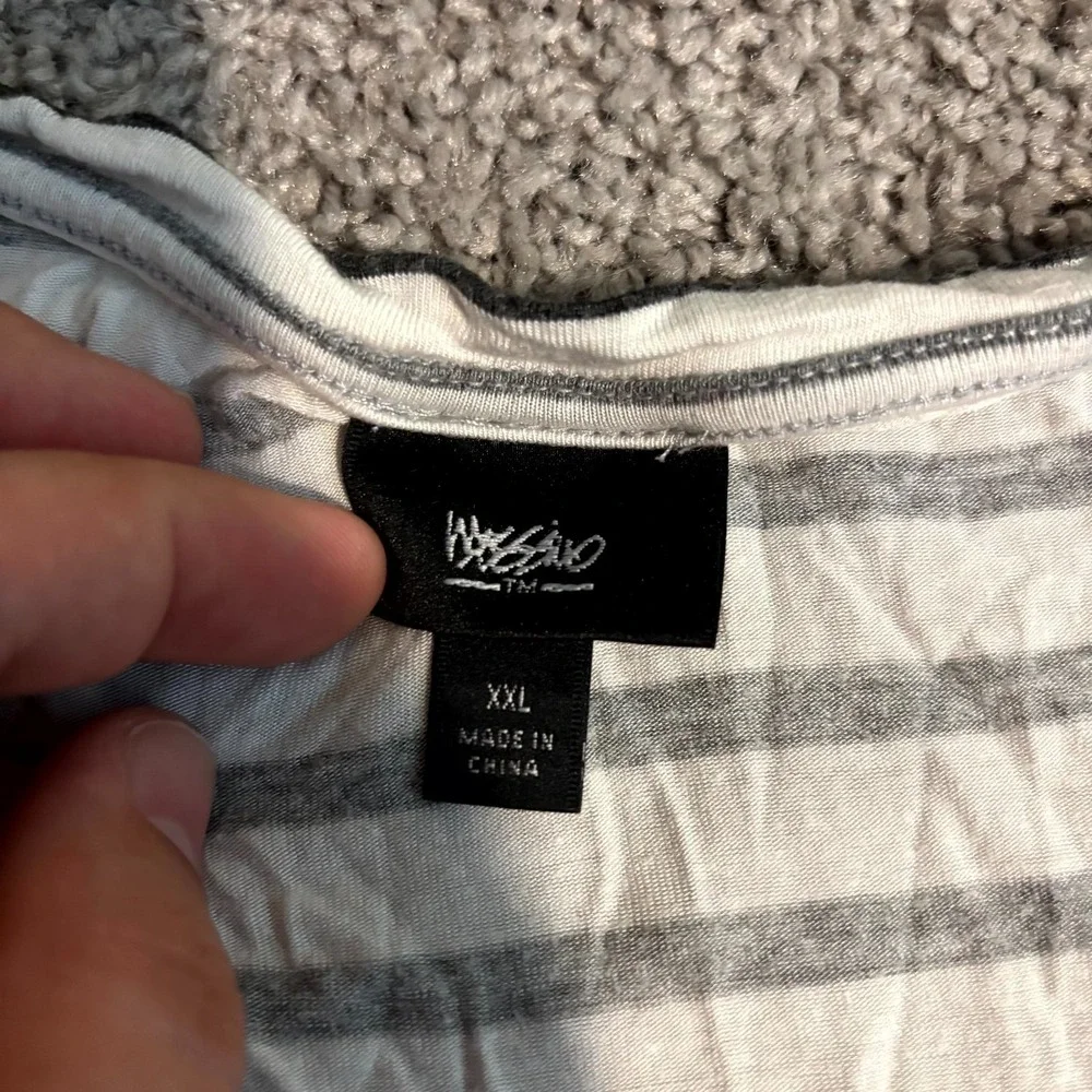 Mossimo Womens XXL Striped Tie Front Top Black White Dolman Sleeve V Neck - Picture 2 of 6